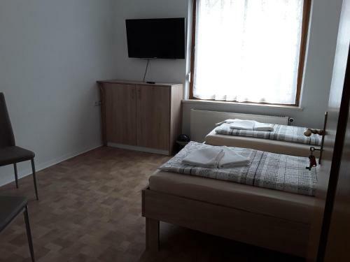 Hostal Pension Kaiser