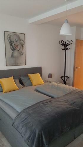 Apartamento Moderne Altstadt-ferienwohnung