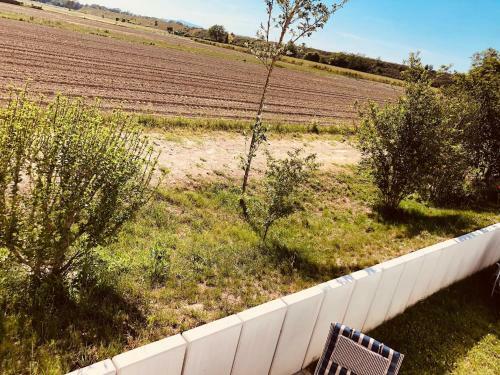 Apartamento Ferienwohnung Feldblick