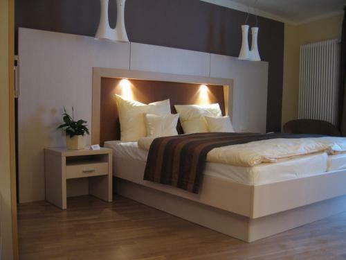 Hostal G�stehaus Re�ler