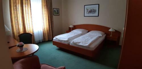 Hotel G�stehaus H�ltig