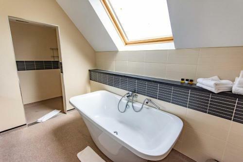 Legacy Great Hallingbury Manor Hotel