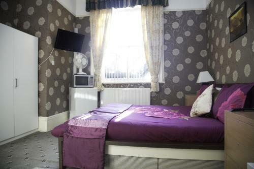 Hostal Ashfield Hotel