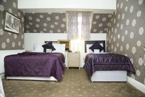 Hostal Ashfield Hotel