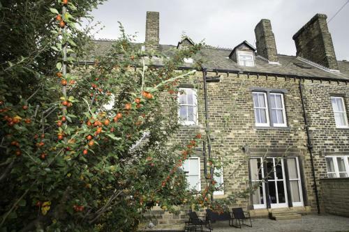 Hostal Ashfield Hotel