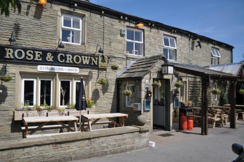 Posada The Rose And Crown
