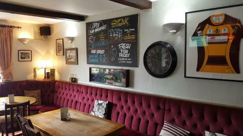 Posada The Rose And Crown