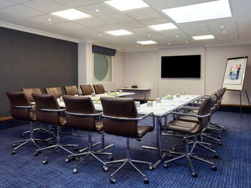 Hotel Novotel London Stansted Airport