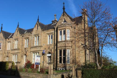 Hostal Edgerton Guest House