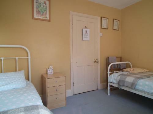 Hostal Grange Guest House