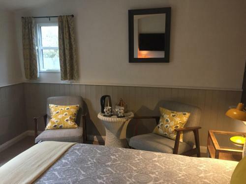 Hostal Bonningtons Stansted B&B