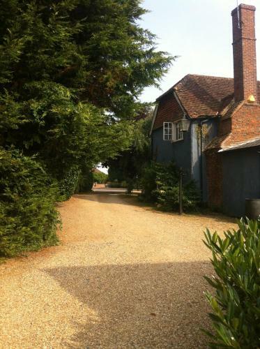 Hostal Bonningtons Stansted B&B