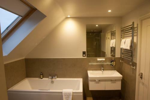 Hotel Stirrups Country House