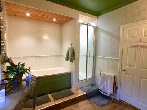 Hostal Ty Anne Guest House
