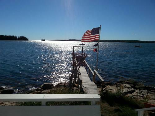 Teelcovecottagemaine