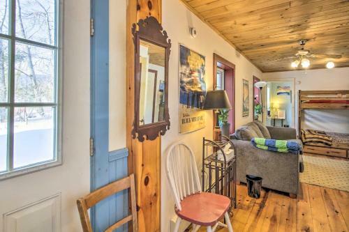 Quaint And Cozy Apartment 12 Mi To Ski Slopes