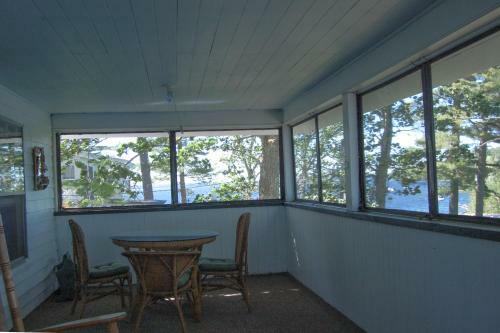 Bayview Cottages & Retreats
