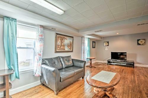 Cozy Bel Air Home - Walk To Main Street Shops