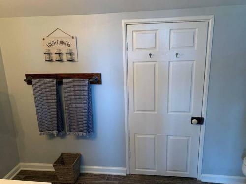 Pleasant Hills Farm Guest House