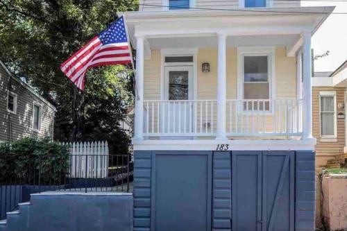 Home Away From Home (annapolis, Md)