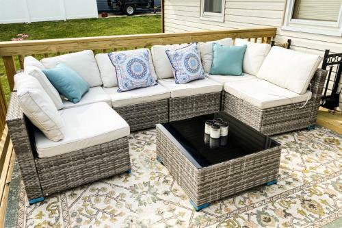 Farmhouse Deck