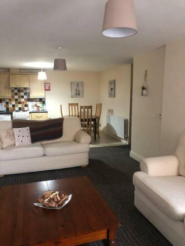 Inviting 2-bed Apartment In Derry