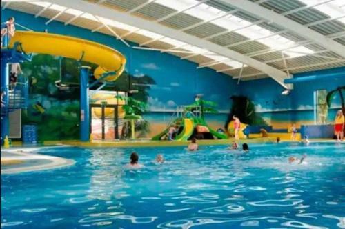 Apartamento 2-bed Caravan At Billing Aquadrome Northampton