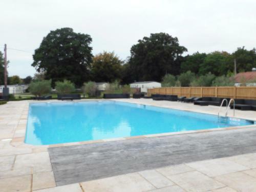 2-bed Lodge Sleeps 5 In North Walsham