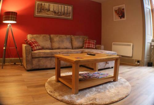 Immaculate 1 Bed Apartment In Pitlochry Scotland