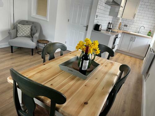 Lovely Quiet And Stylish Cottage In Kemerton!