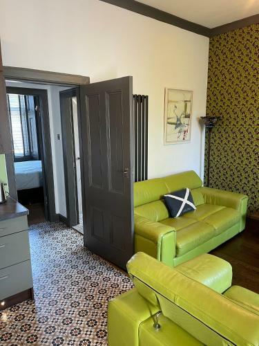 Impeccable 2-bed Apartment In West Kilbride