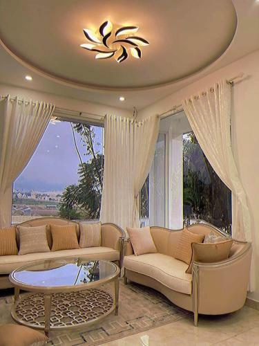 Villa Carrot House