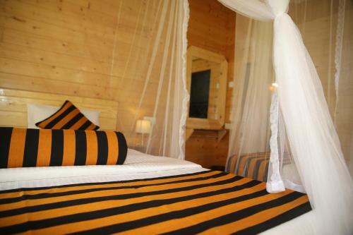 Hotel Eco Village