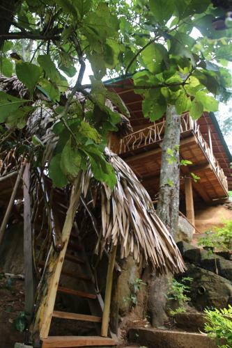 Hotel Eco Village