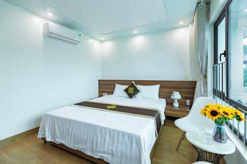 Dzung Lai Bay View Hotel