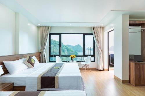 Dzung Lai Bay View Hotel