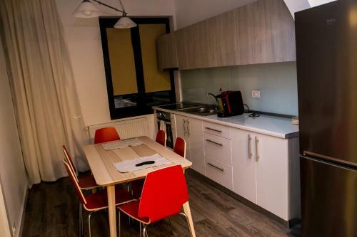 Acquamarina Design Central Apartment With Terrace