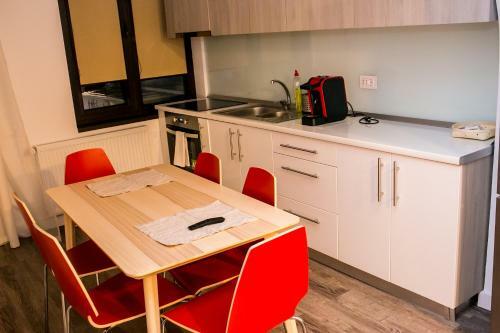 Acquamarina Design Central Apartment With Terrace