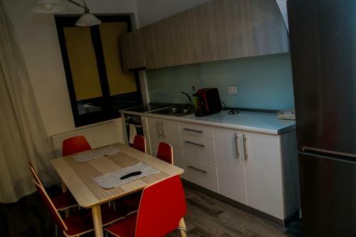 Acquamarina Design Central Apartment With Terrace