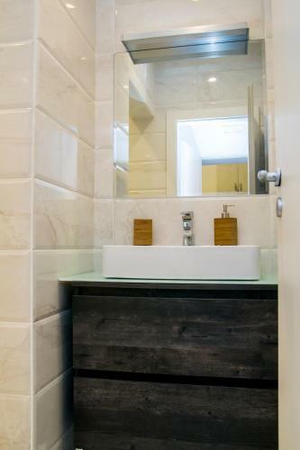 Acquamarina Design Central Apartment With Terrace
