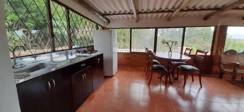 Hacienda Moncora Caba�a Mirador