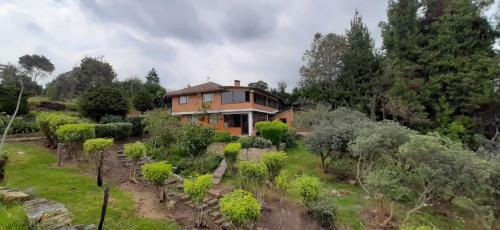 Hacienda Moncora Caba�a Mirador