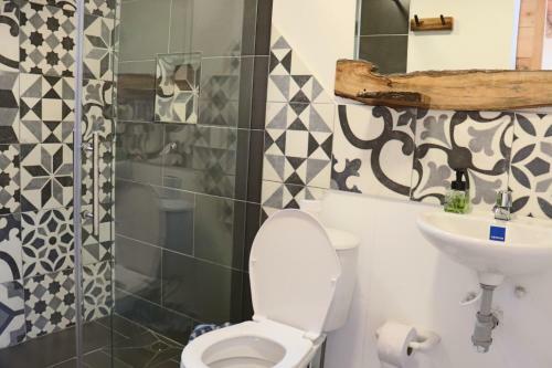 Tukawa Hostel