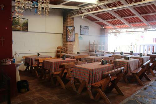 Hostal Y Restaurante Marsolie