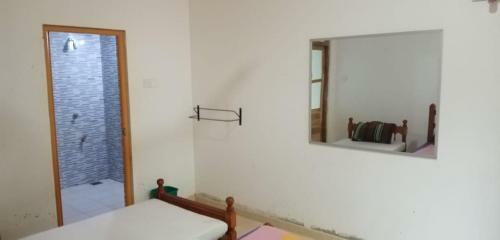 Hostal Sanalee Guest