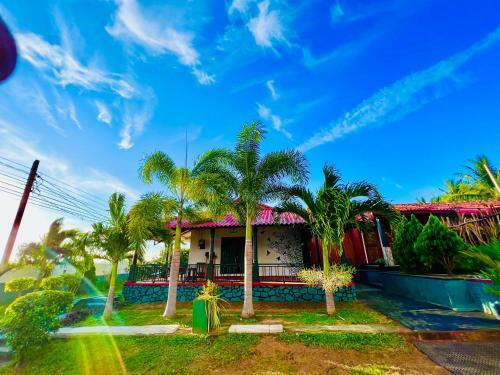 Hostal Moon Harbour