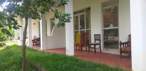 Hotel Hasthi Lake Resort