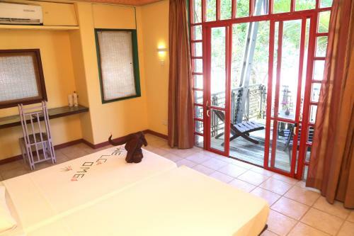Aida Beach Hotel