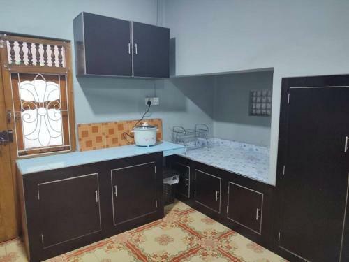 Singa Akham Guest Houses