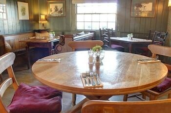 Posada The Tollgate Inn